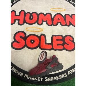 Nike ‘Huarache Team Red’|Size 7C